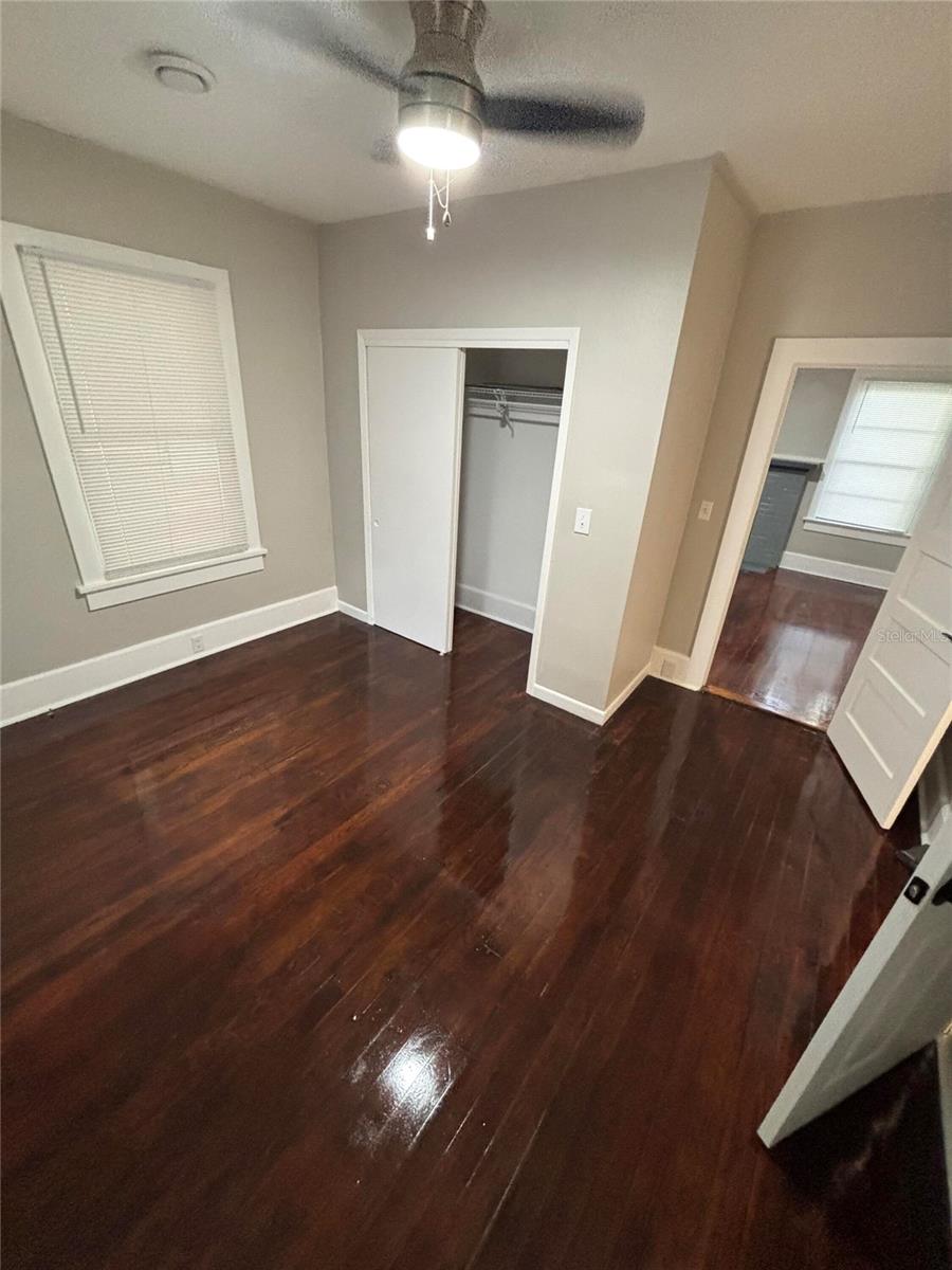 Image 13 of 18 For 1414 Johns Avenue