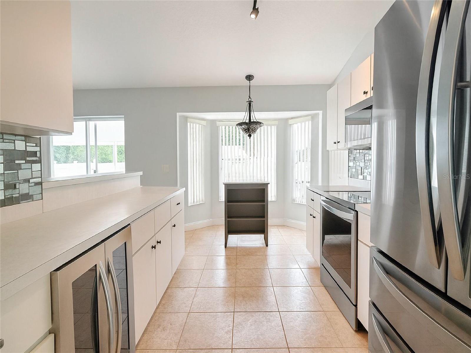 Image 8 of 31 For 7451 Hemlock Road