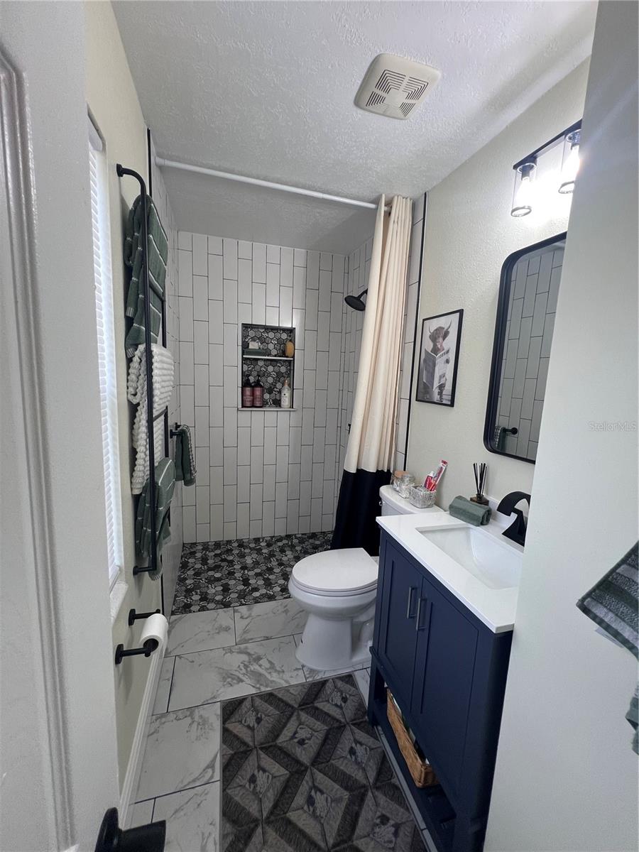 Image 18 of 26 For 1103 Coronado Drive