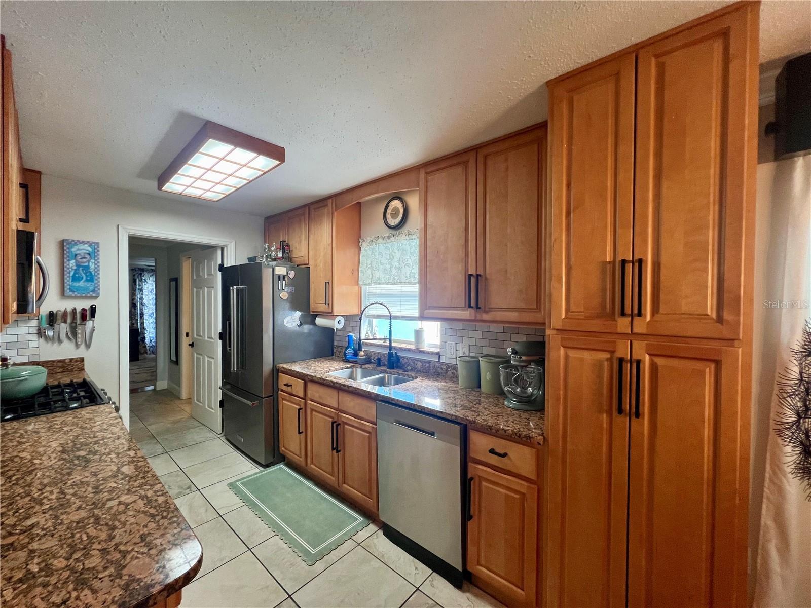 Image 5 of 26 For 1103 Coronado Drive