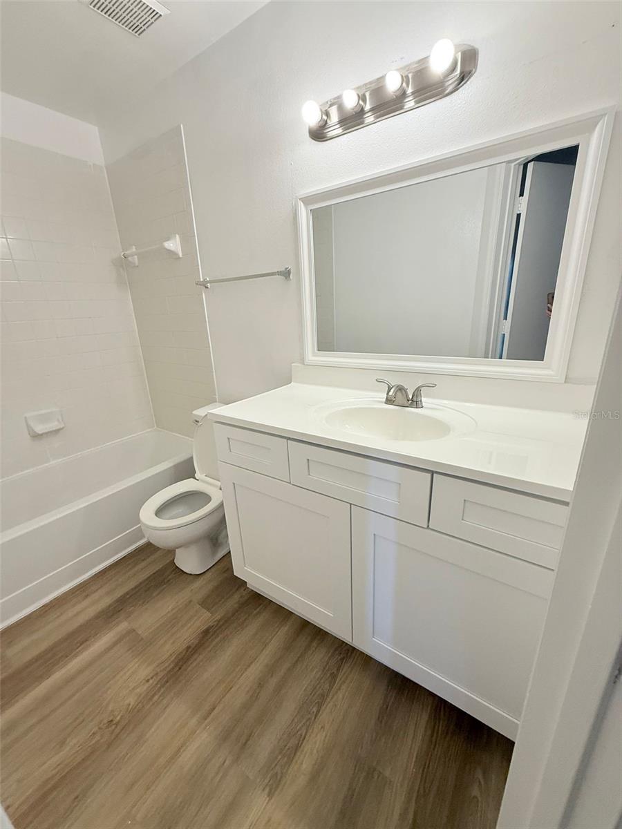 Image 22 of 22 For 401 Fountainhead Circle 249