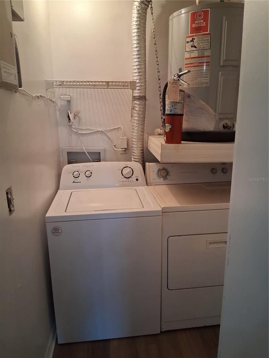 Image 7 of 22 For 401 Fountainhead Circle 249