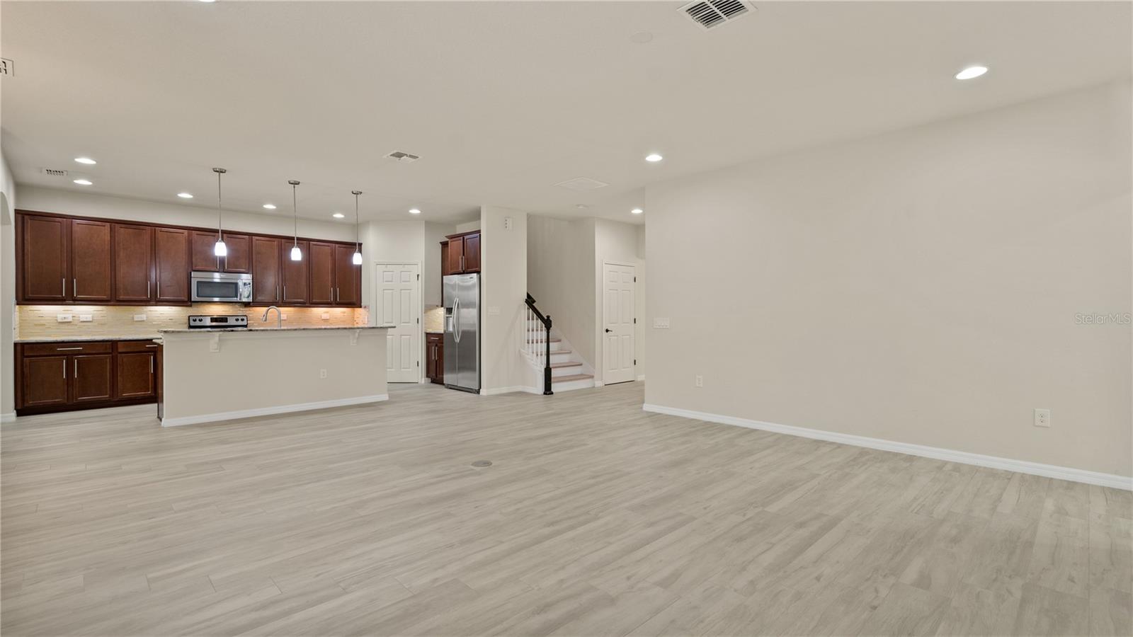 Image 16 of 83 For 8626 Crescendo Avenue