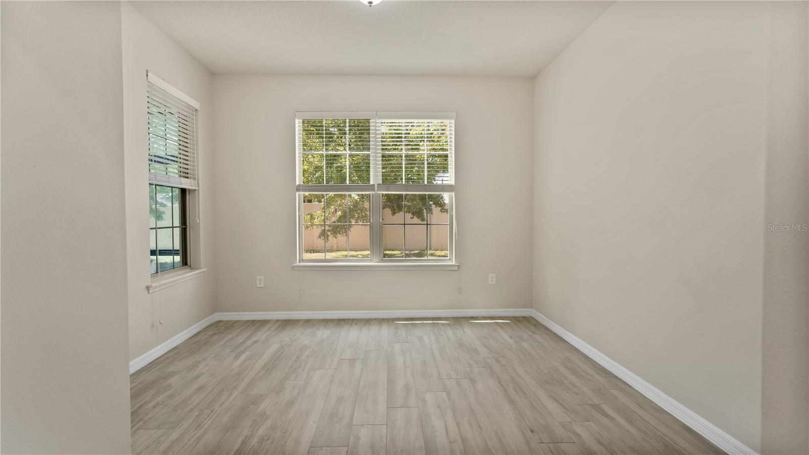 Image 21 of 83 For 8626 Crescendo Avenue
