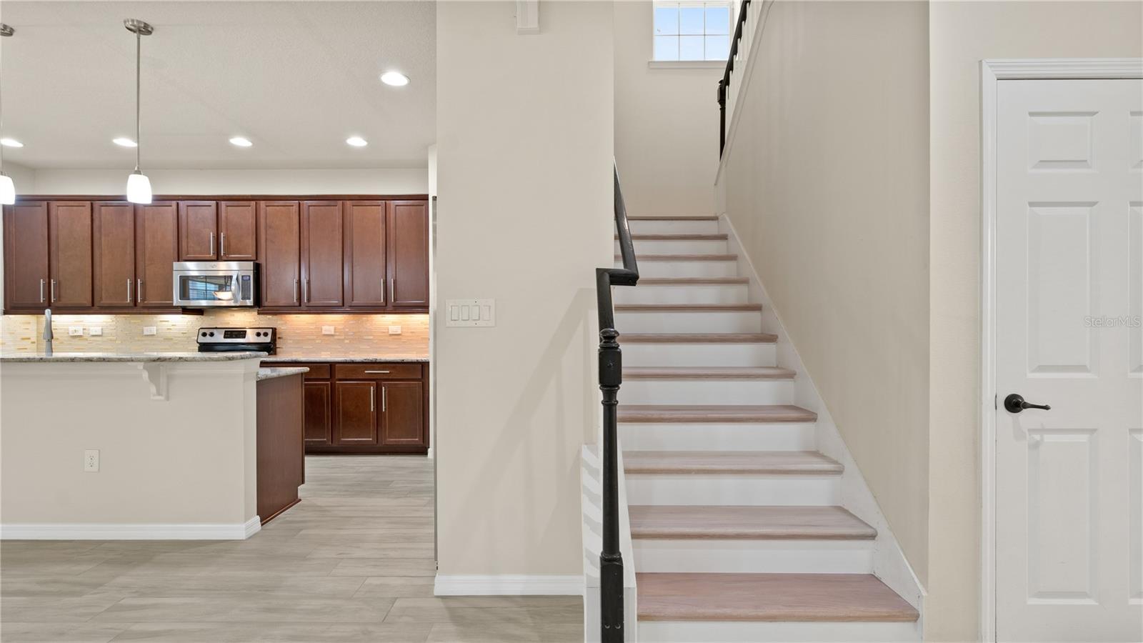Image 28 of 83 For 8626 Crescendo Avenue