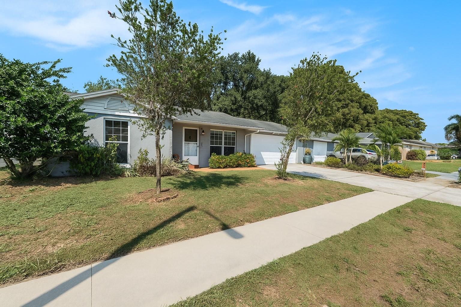 Image 2 of 28 For 6653 Albemarle Parkway