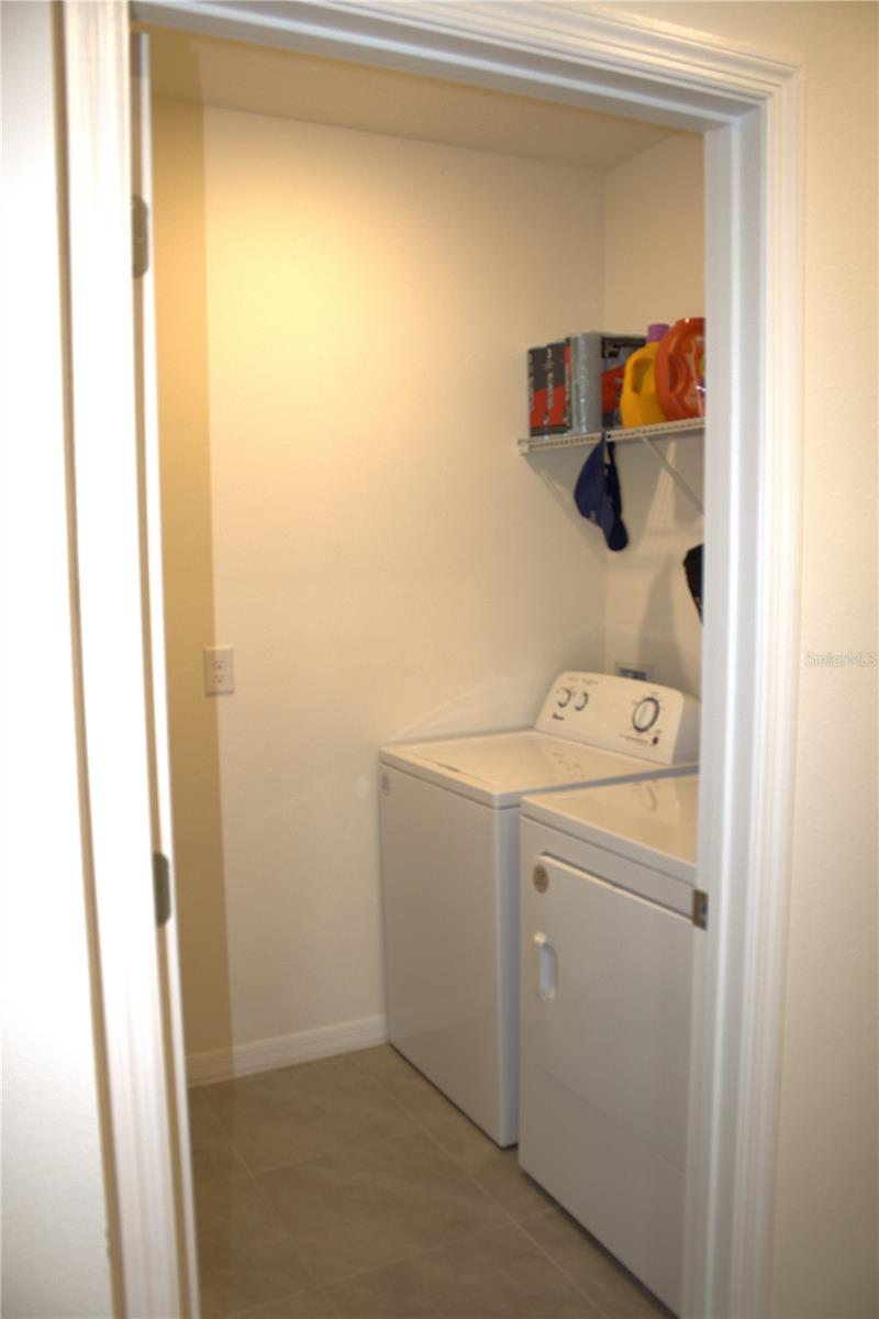 Image 8 of 12 For 2237 Hidden Palm Drive