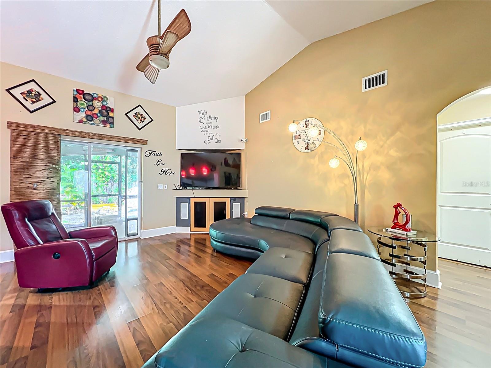 Image 18 of 88 For 1312 Perkins Road