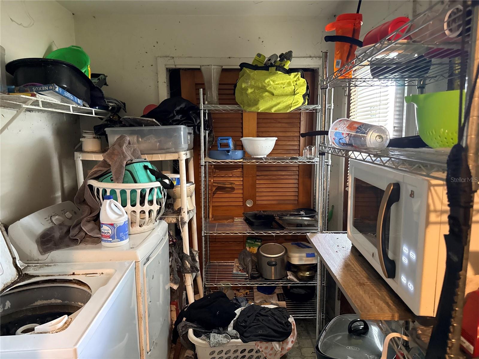 Image 5 of 10 For 28 Washington Street