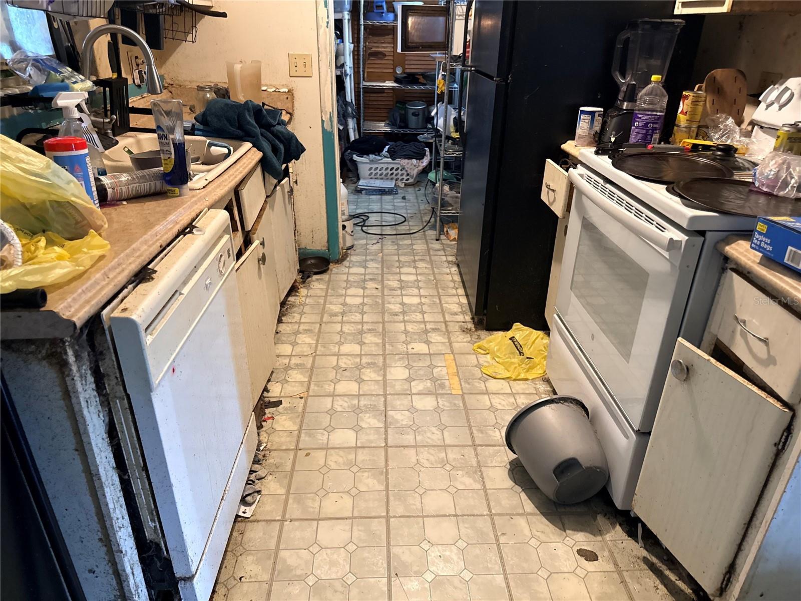 Image 7 of 10 For 28 Washington Street