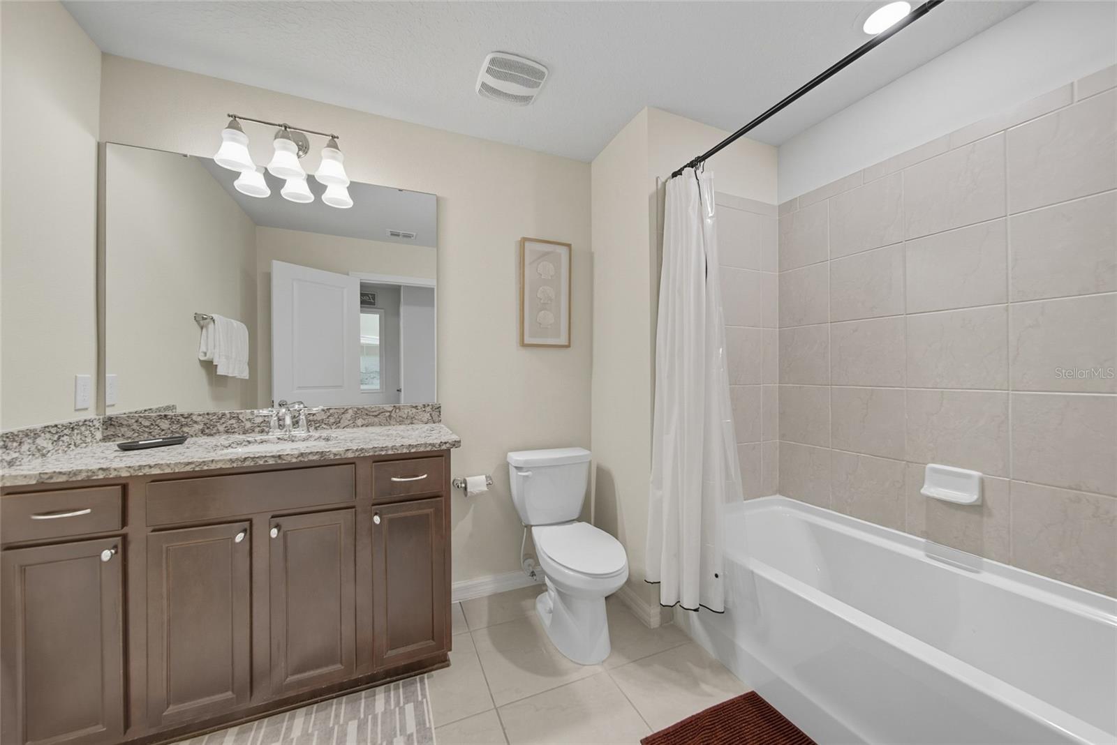 Image 16 of 44 For 3397 Lilac Way