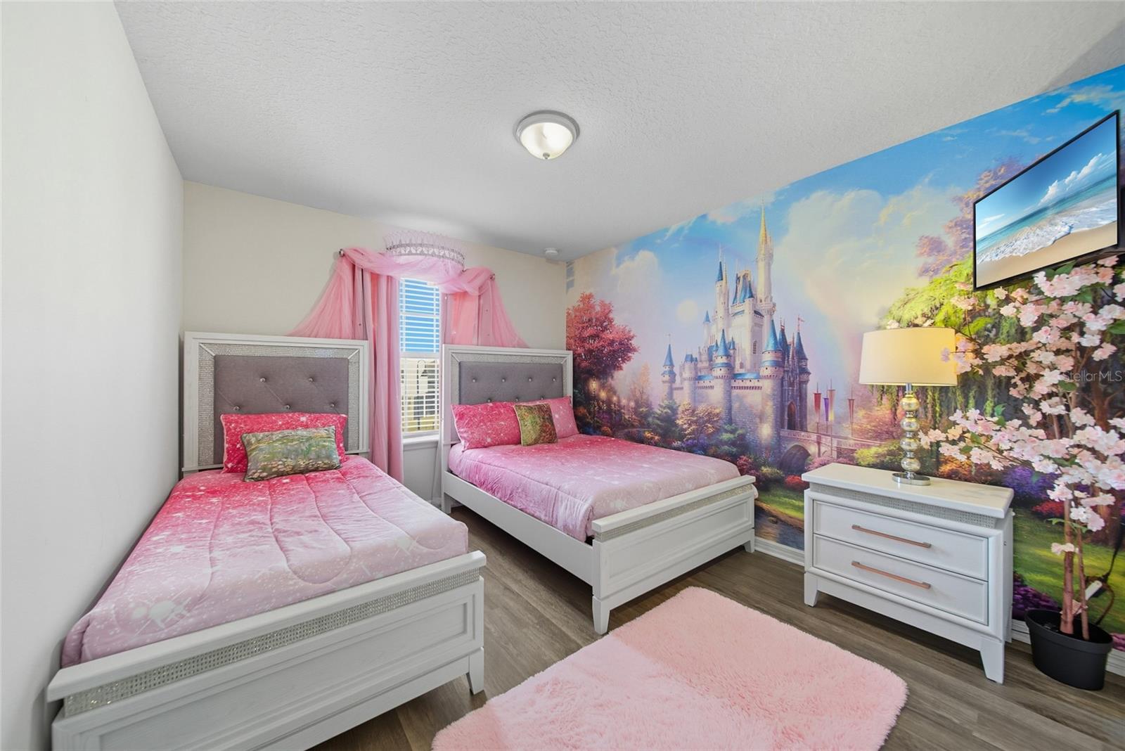 Image 17 of 44 For 3397 Lilac Way