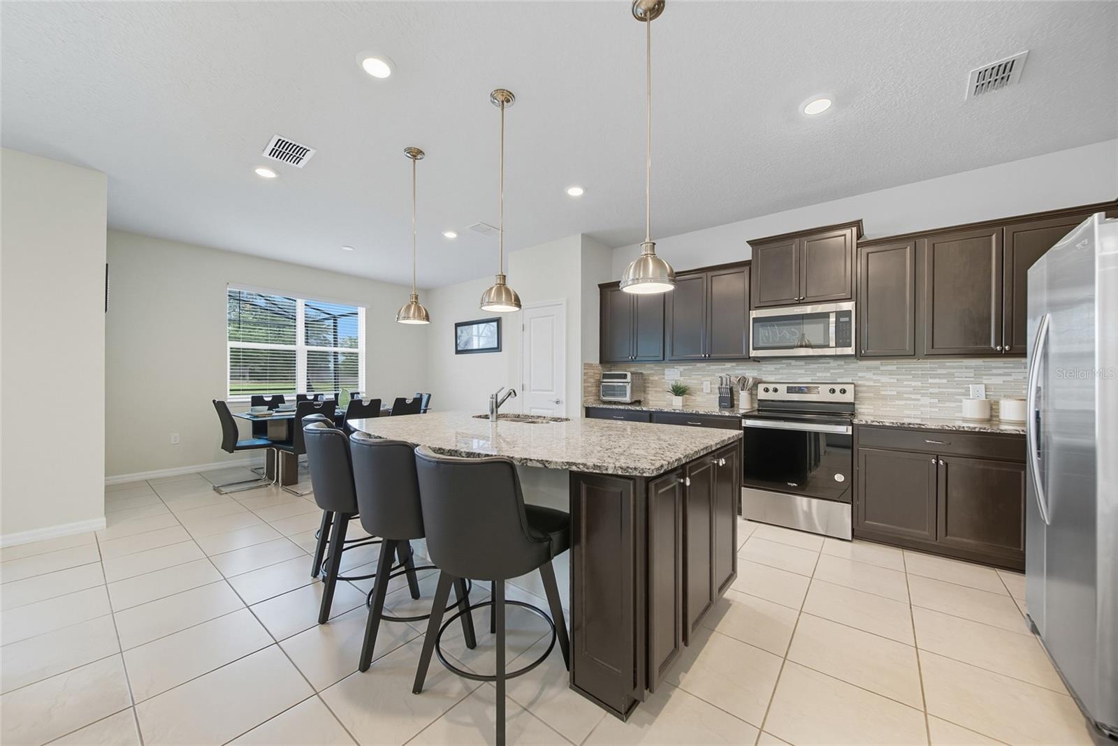 Image 8 of 44 For 3397 Lilac Way