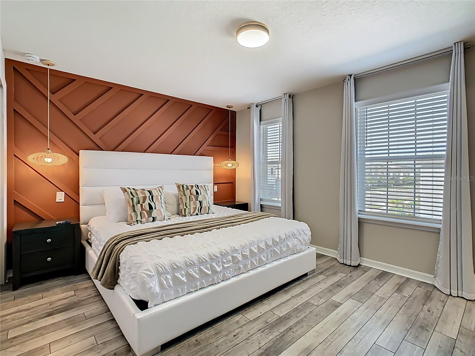 Image 21 of 69 For 3213 Lilac Way