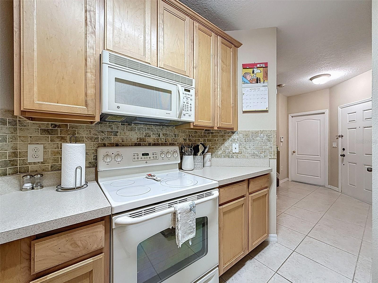 Image 6 of 29 For 335 Bexley Drive
