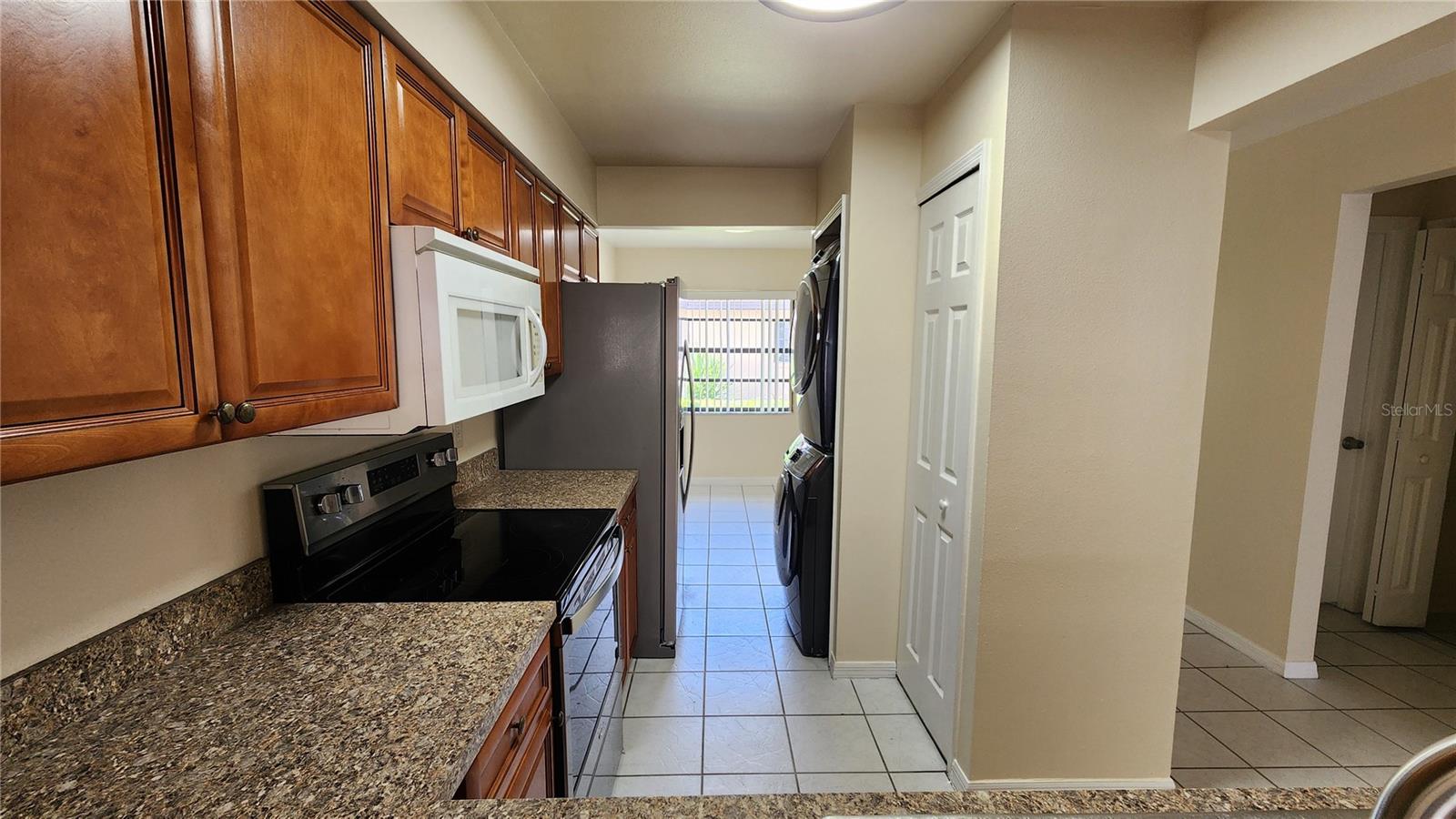 Image 6 of 15 For 2211 Margarita Court