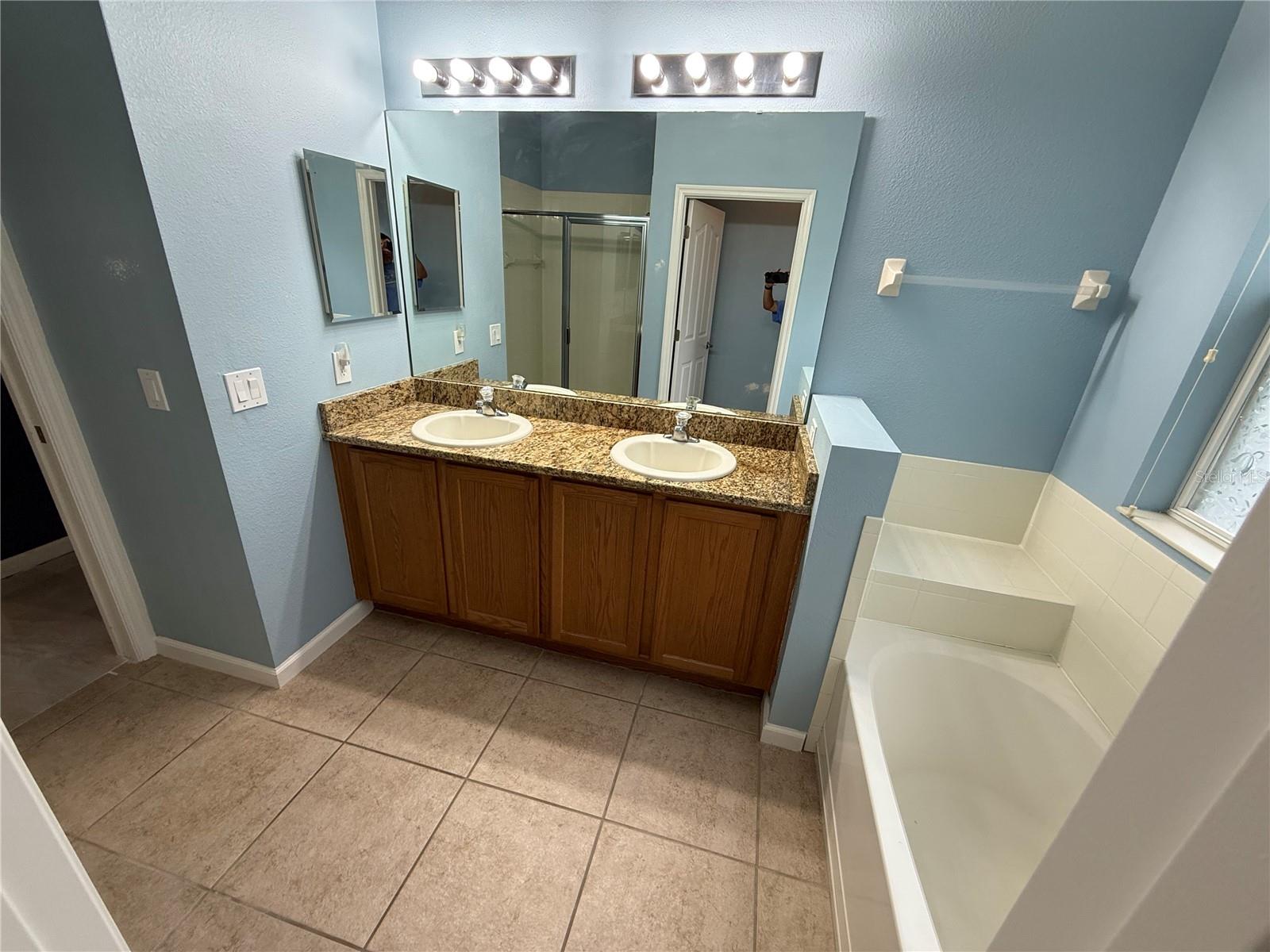 Image 22 of 41 For 16321 Saint Augustine Street