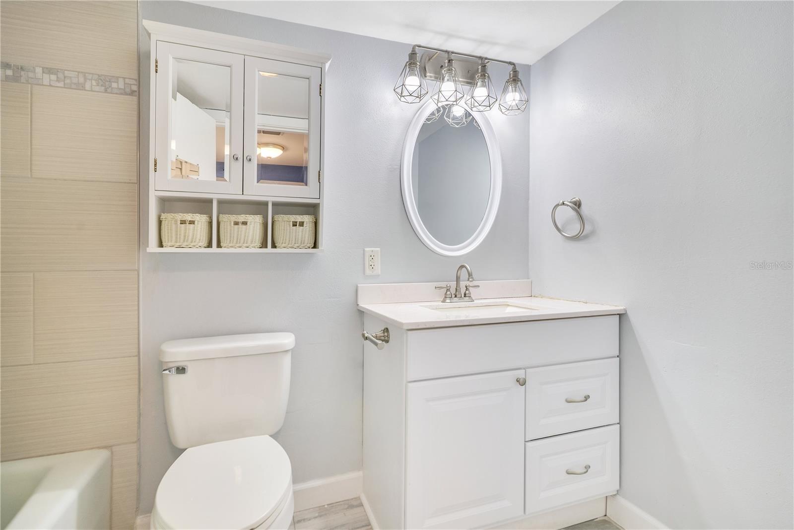 Image 13 of 25 For 202 Crown Oaks Way 201