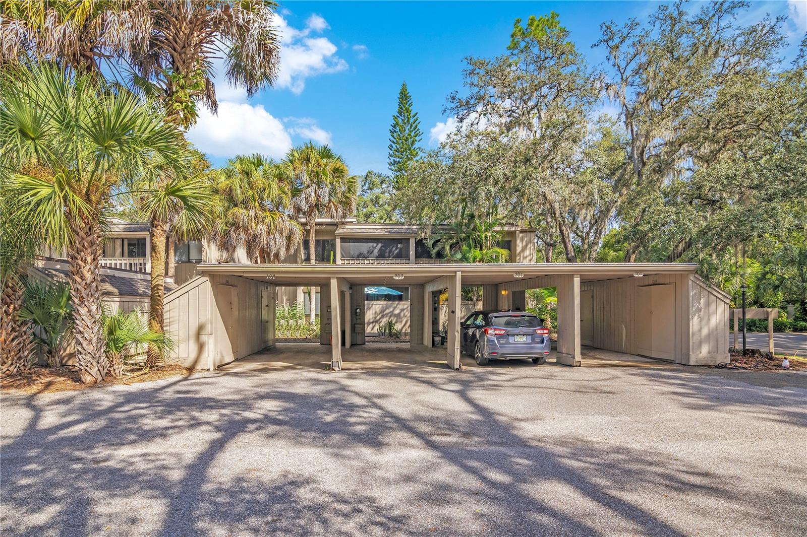 Image 22 of 25 For 202 Crown Oaks Way 201