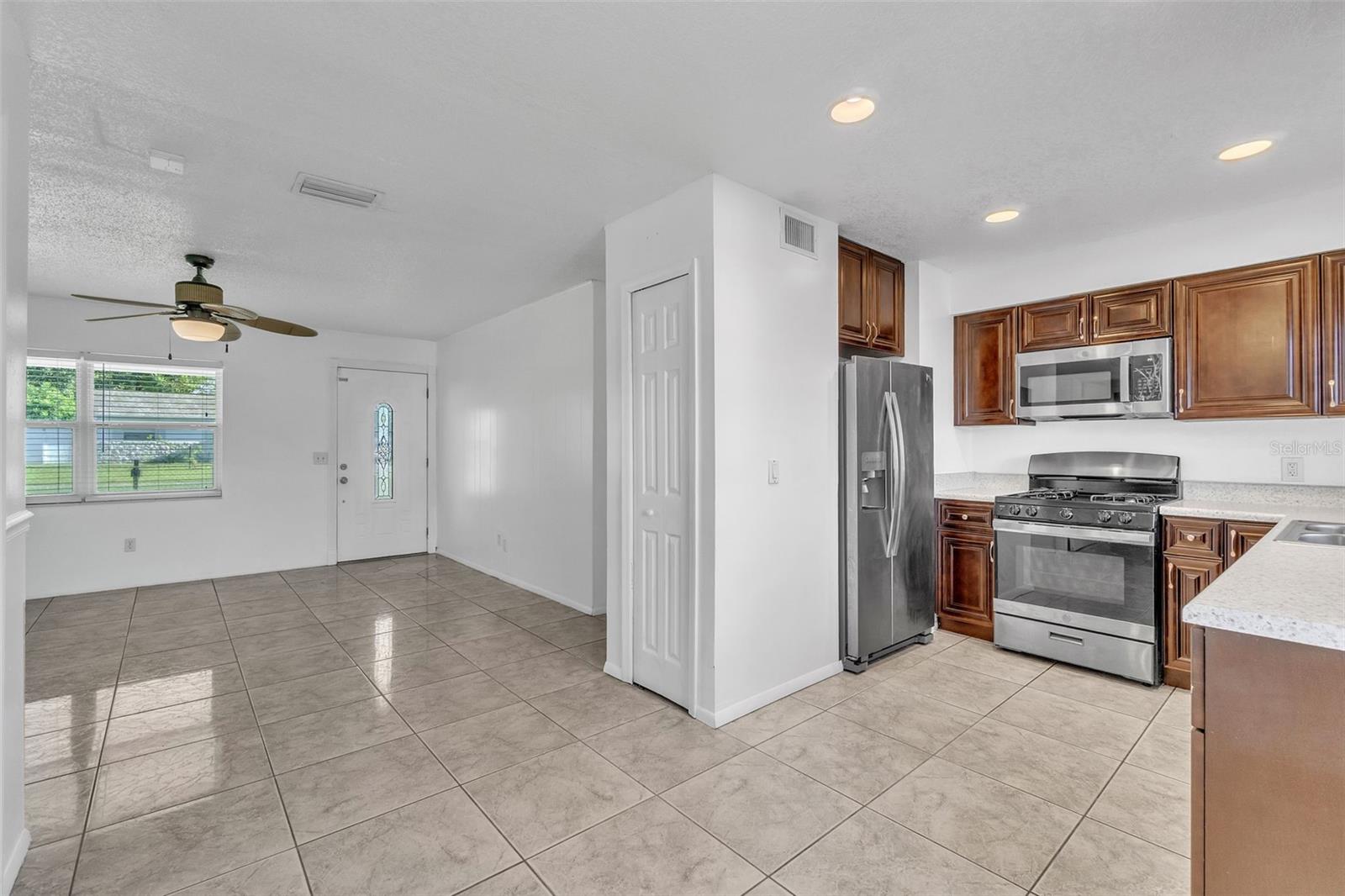 Image 11 of 37 For 7756 Lady Frances Way