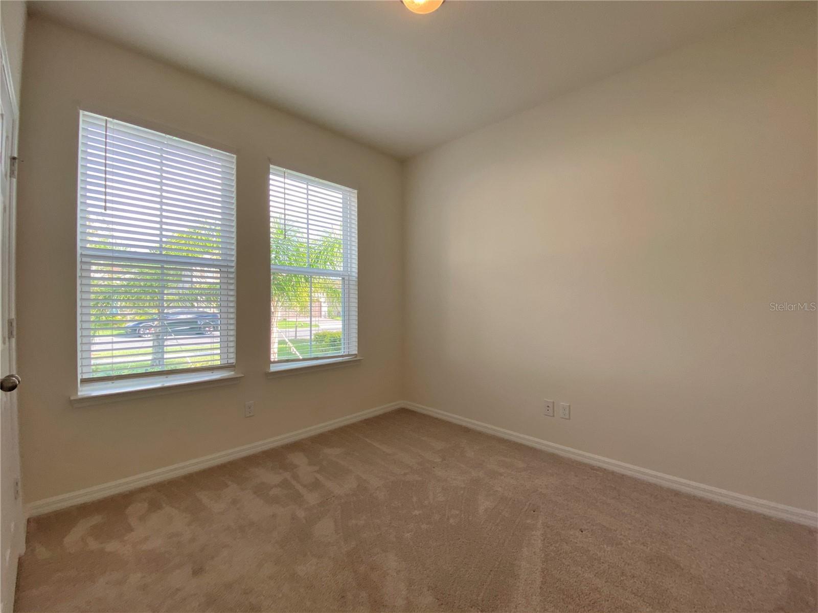 Image 5 of 15 For 12040 Ryegrass Trail