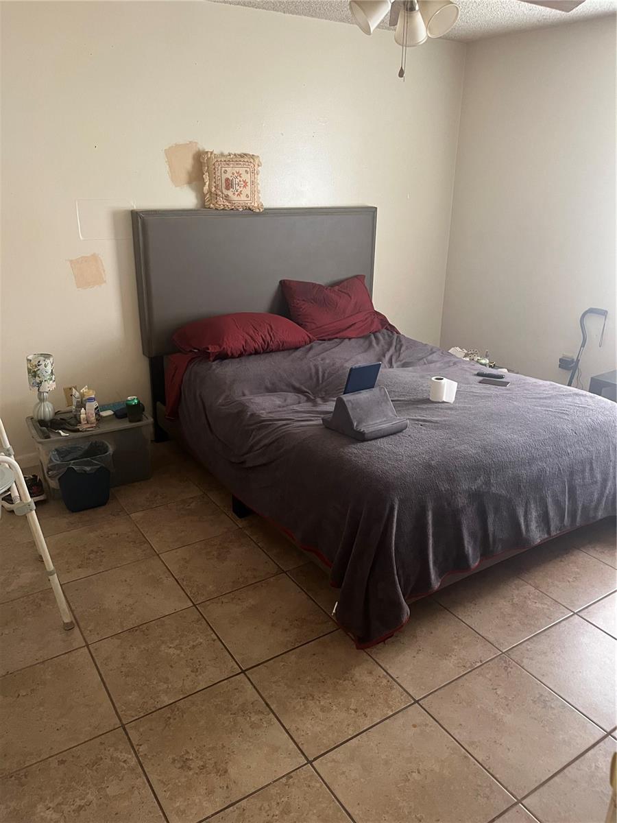 Image 14 of 15 For 275 25th Street Sw A-b