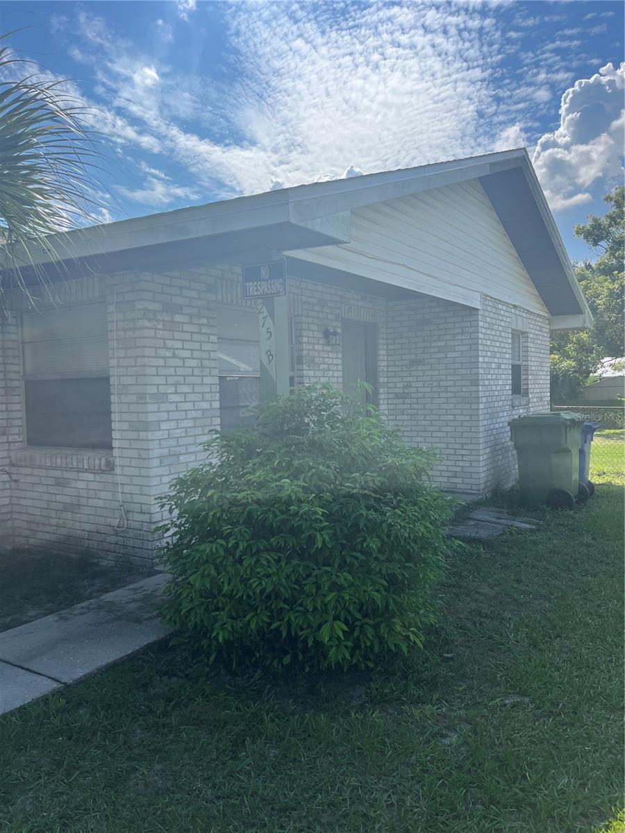 Image 2 of 15 For 275 25th Street Sw A-b