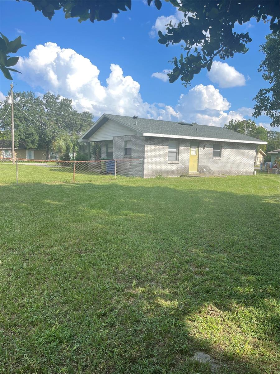 Image 3 of 15 For 275 25th Street Sw A-b