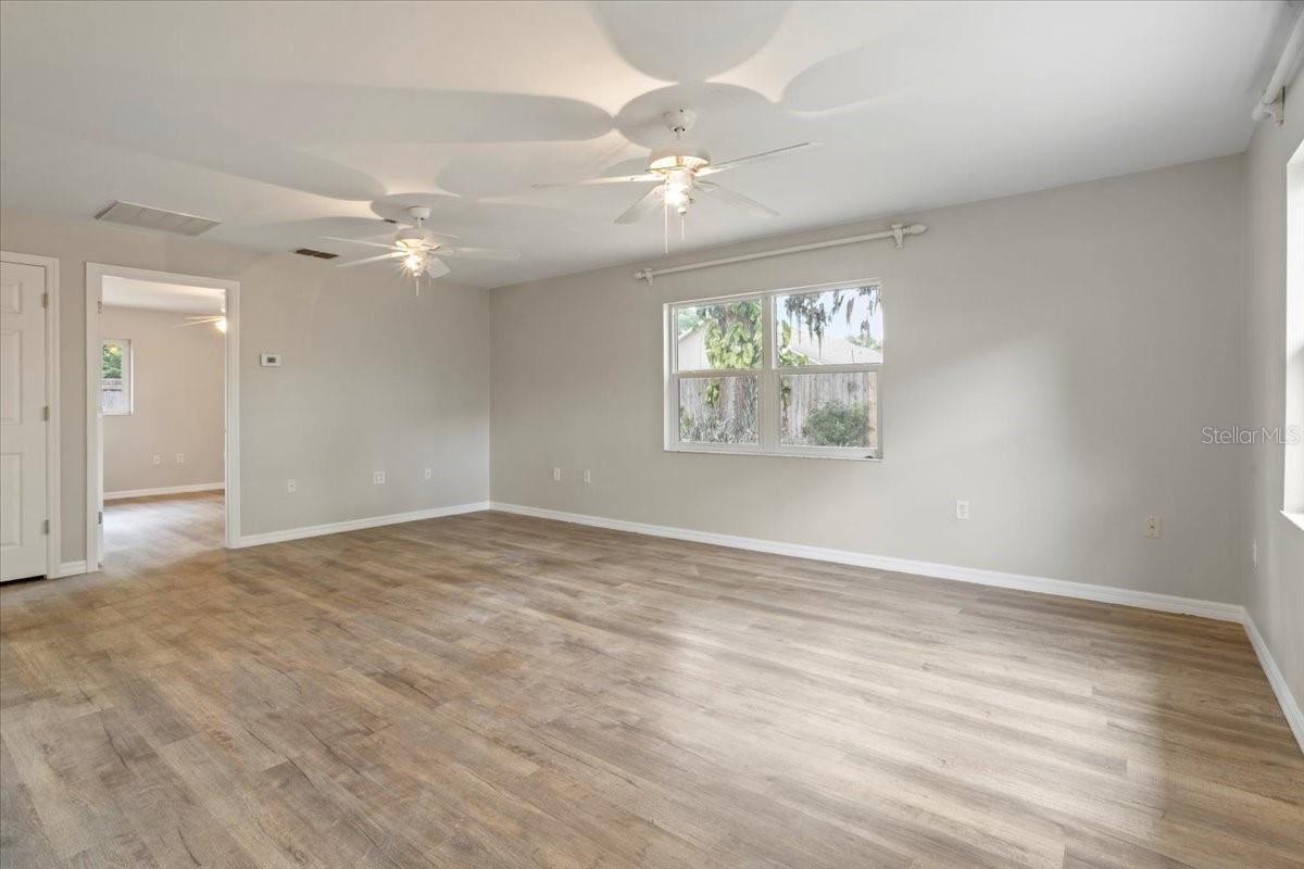 Image 13 of 44 For 408 Eunice Drive