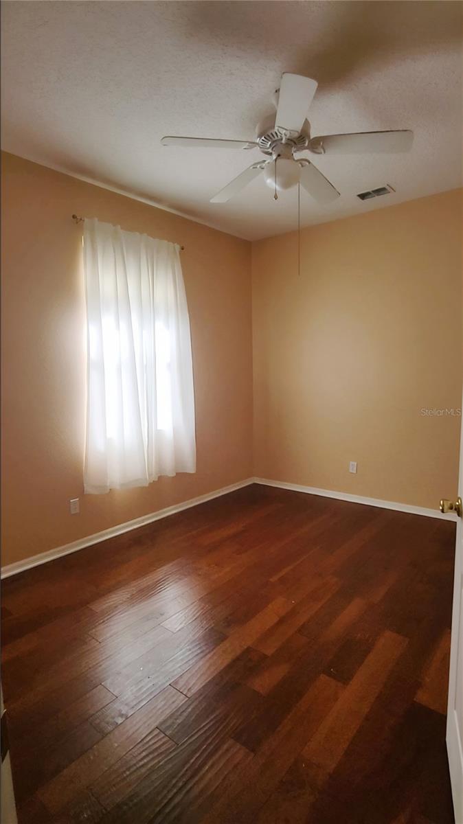 Image 36 of 49 For 3652 Rochelle Lane