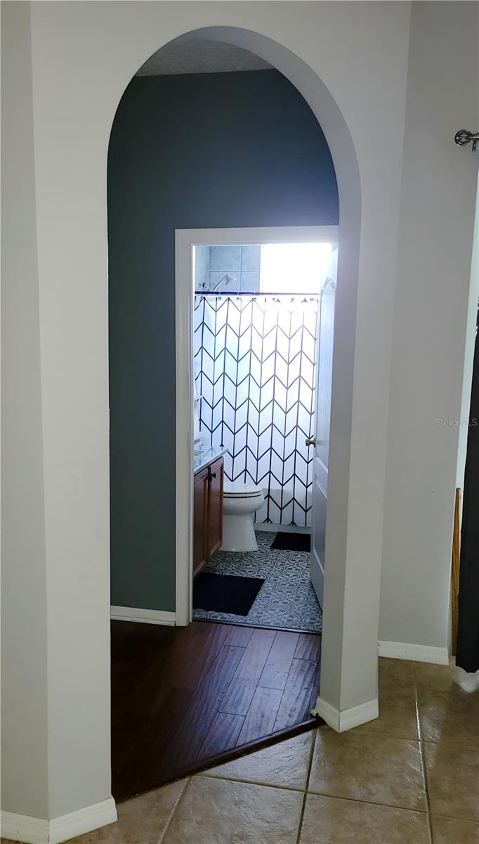 Image 40 of 49 For 3652 Rochelle Lane