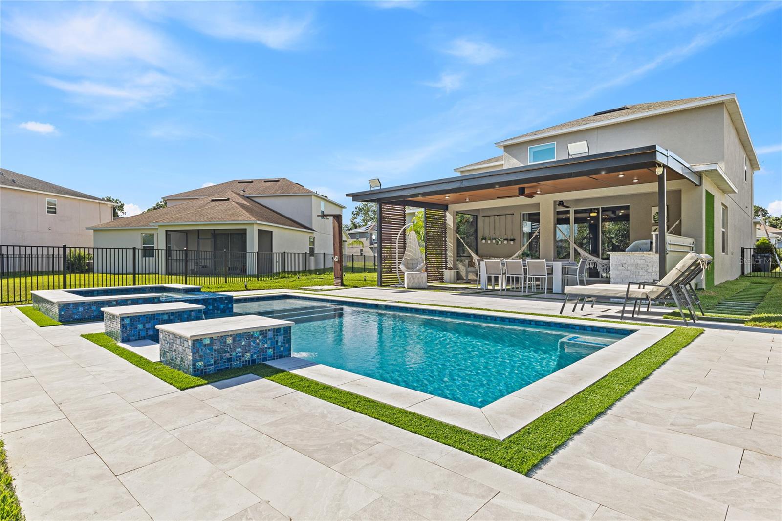 Image 38 of 99 For 500 Westchester Court
