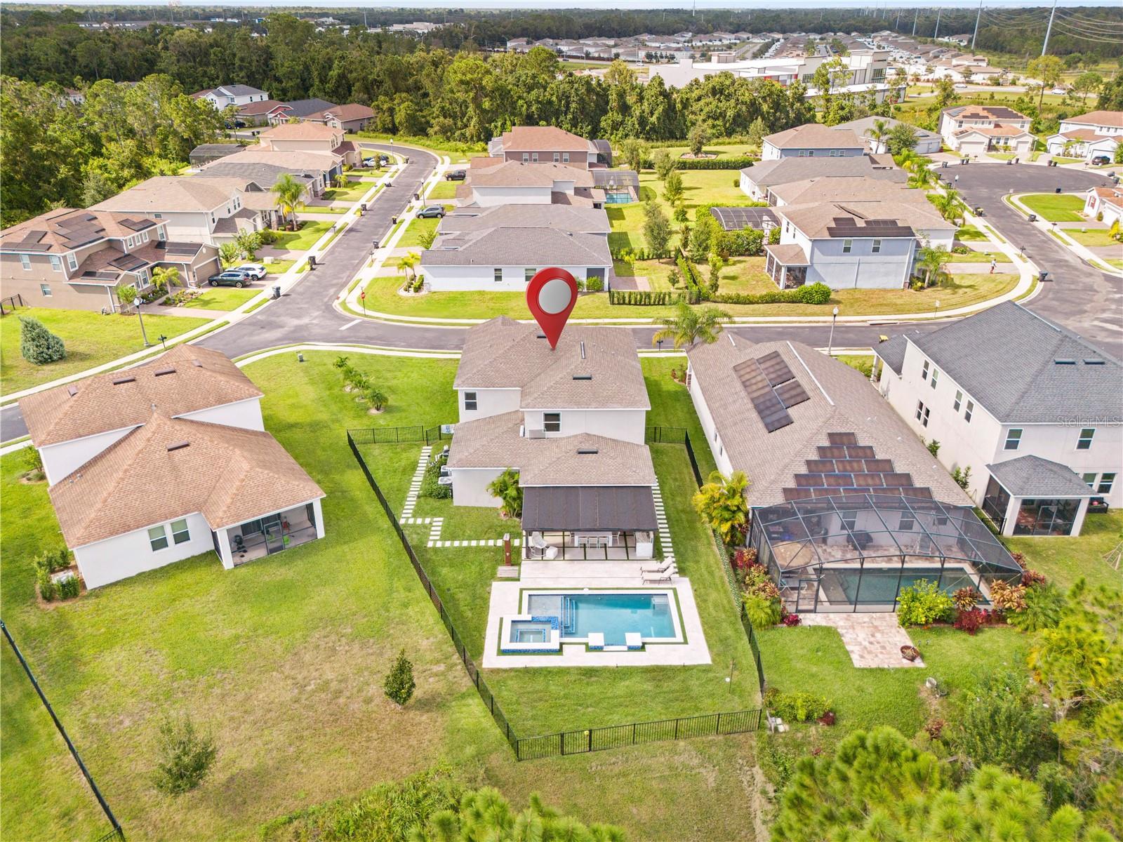 Image 4 of 99 For 500 Westchester Court