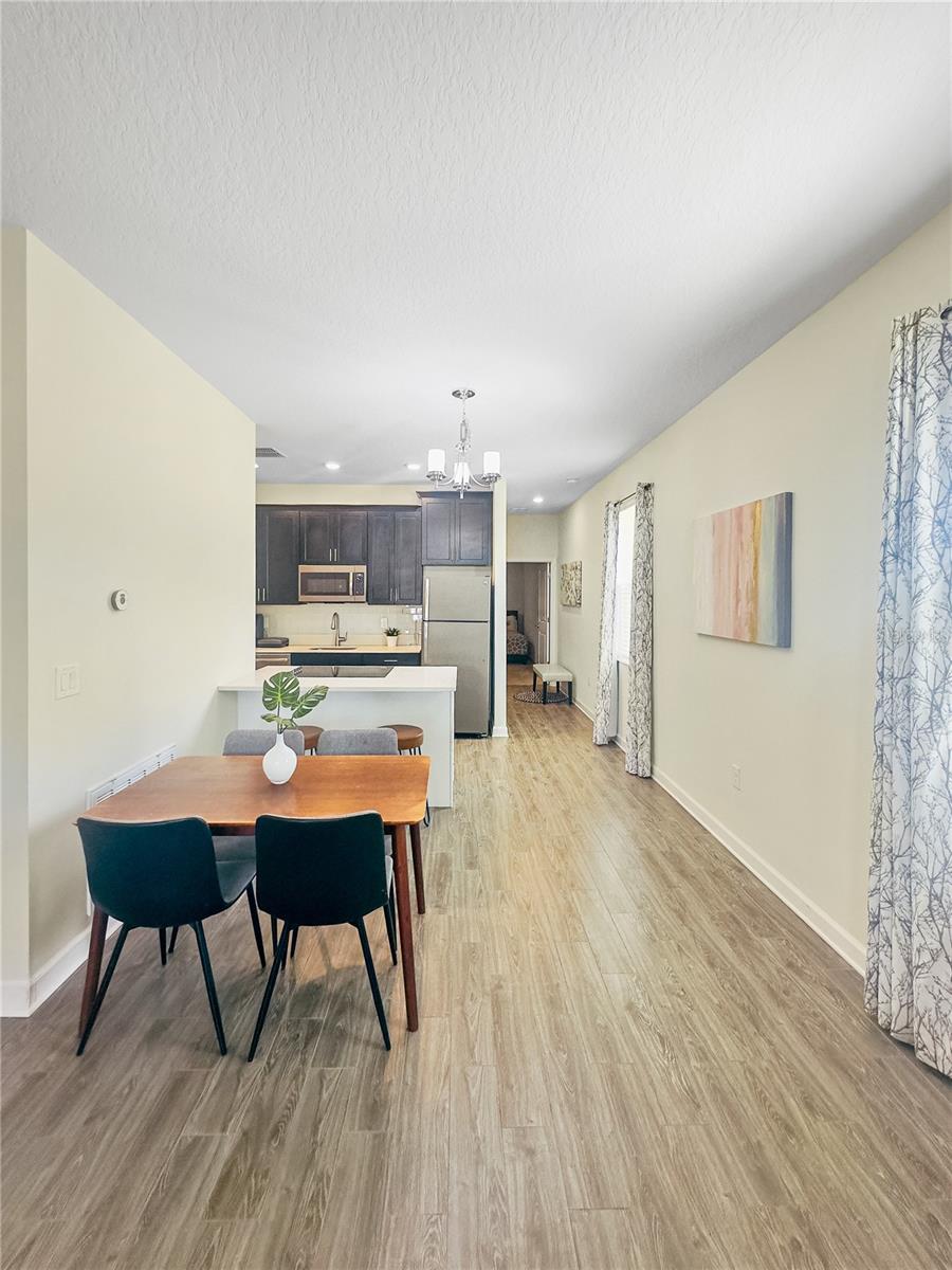 Image 70 of 99 For 500 Westchester Court