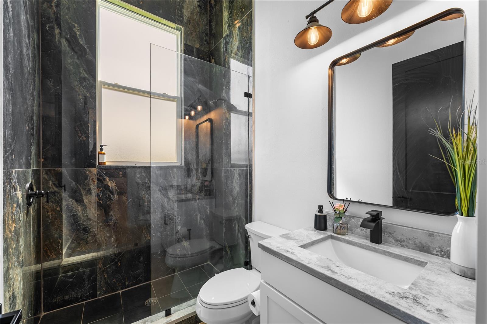 Image 31 of 62 For 18800 Groves Drive