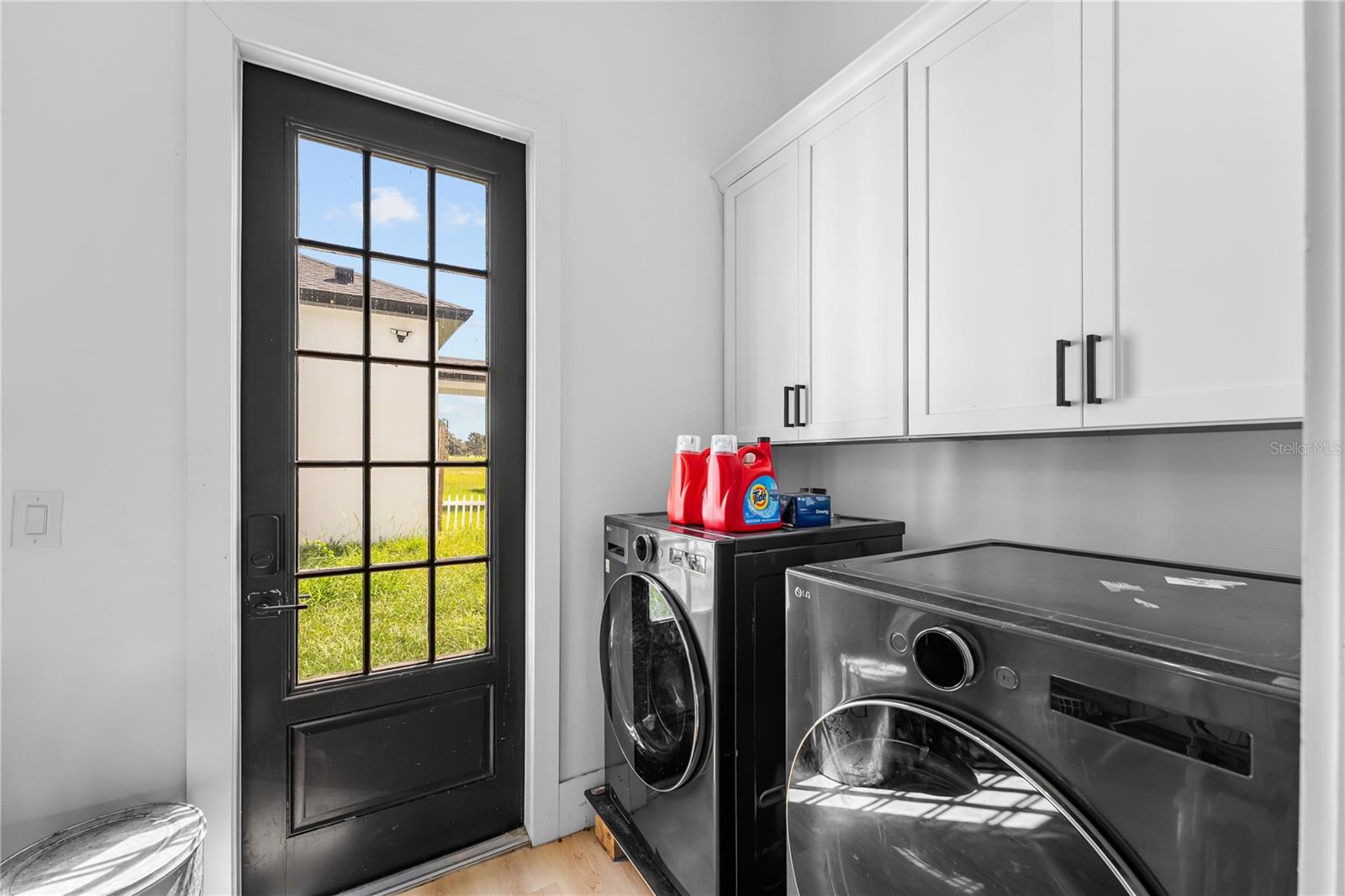 Image 36 of 62 For 18800 Groves Drive