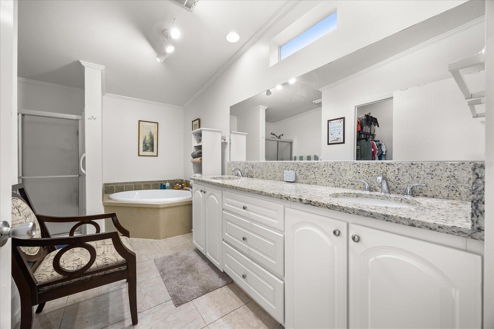 Image 17 of 45 For 4047 Citrus Circle 199