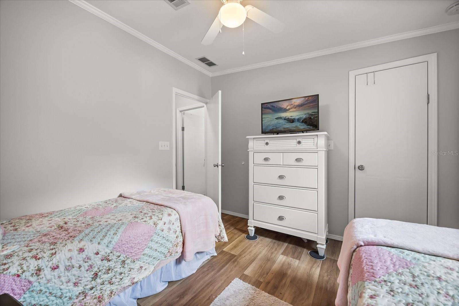 Image 22 of 45 For 4047 Citrus Circle 199