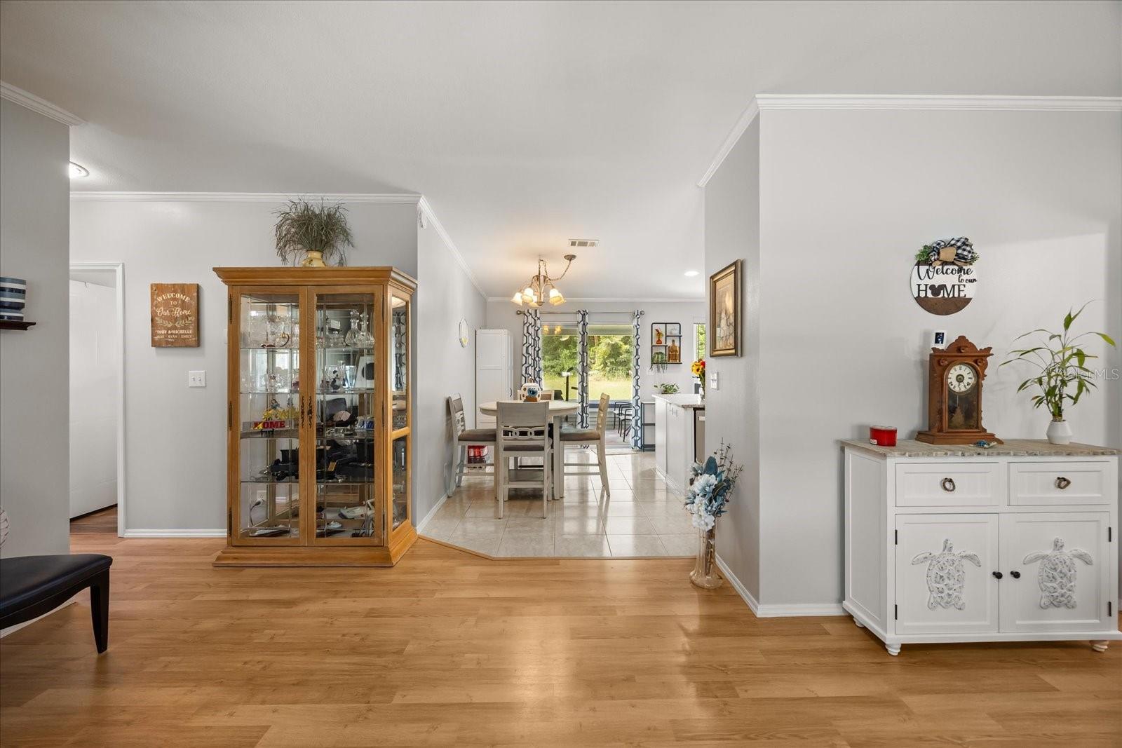 Image 5 of 45 For 4047 Citrus Circle 199