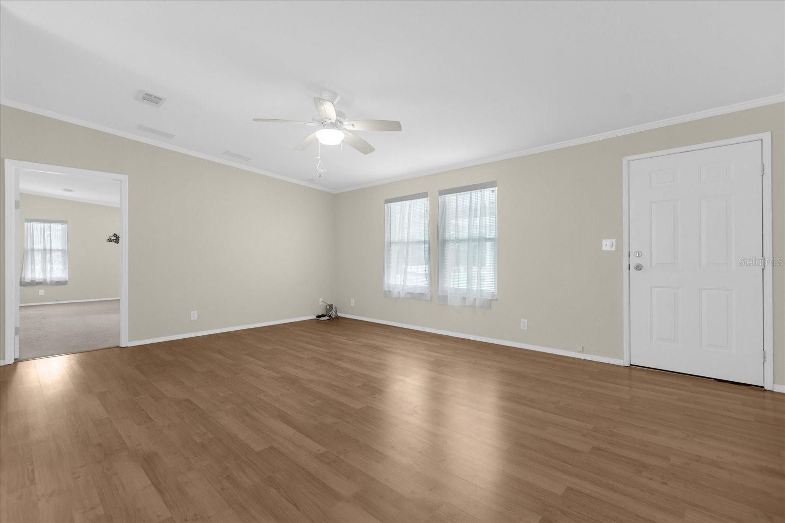 Image 9 of 45 For 4047 Citrus Circle 199