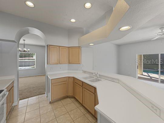 Image 14 of 58 For 249 Richmond Drive