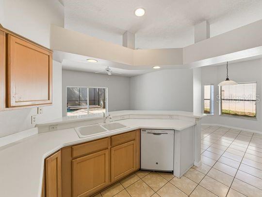 Image 17 of 58 For 249 Richmond Drive