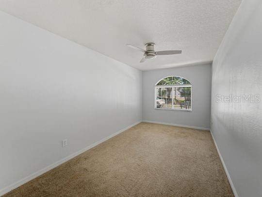 Image 27 of 58 For 249 Richmond Drive