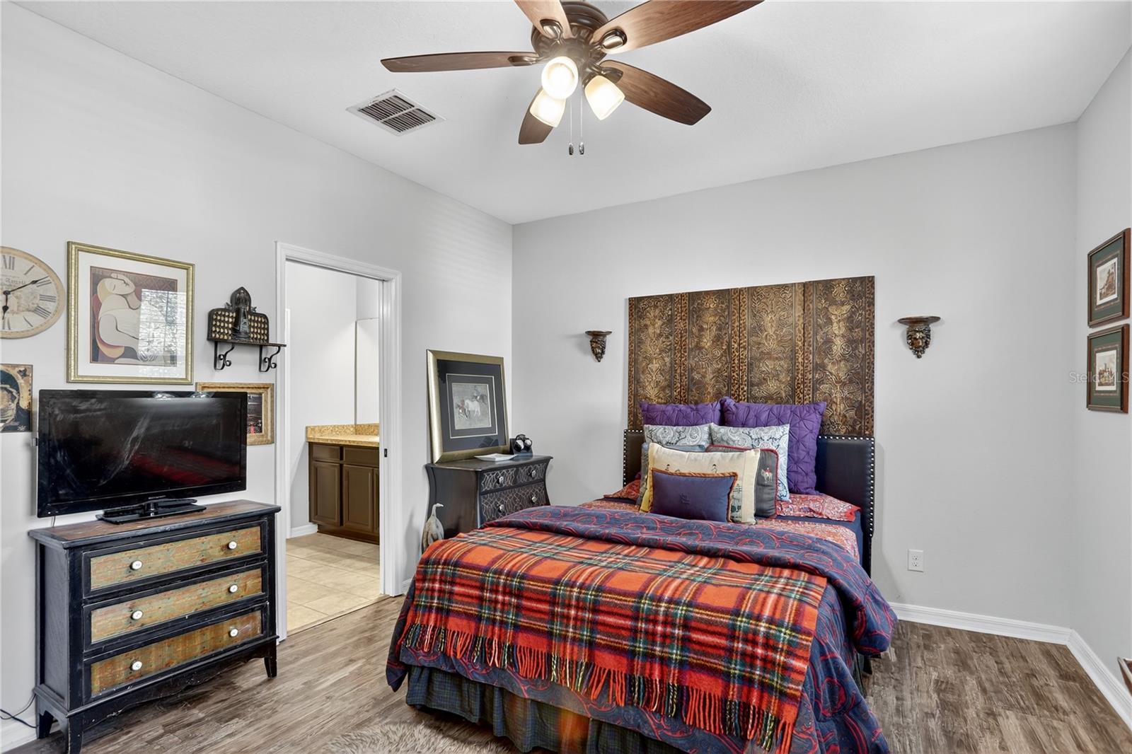 Image 10 of 24 For 613 Fortanini Circle