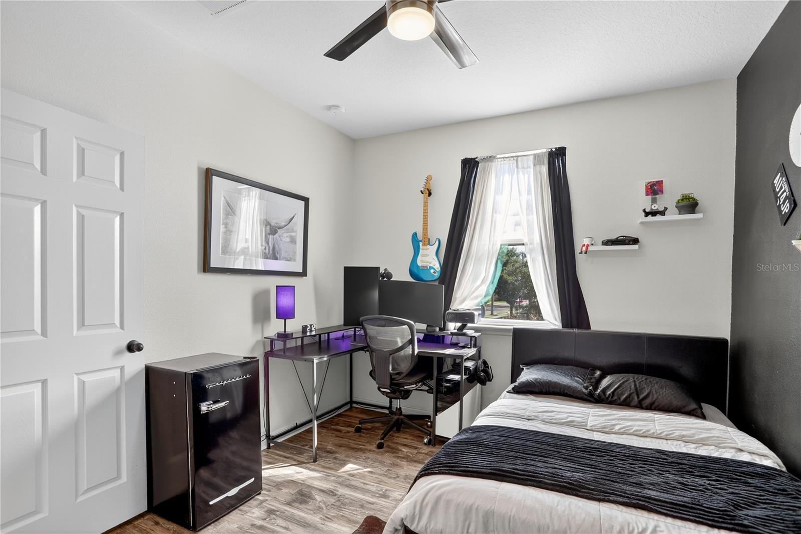 Image 15 of 24 For 613 Fortanini Circle