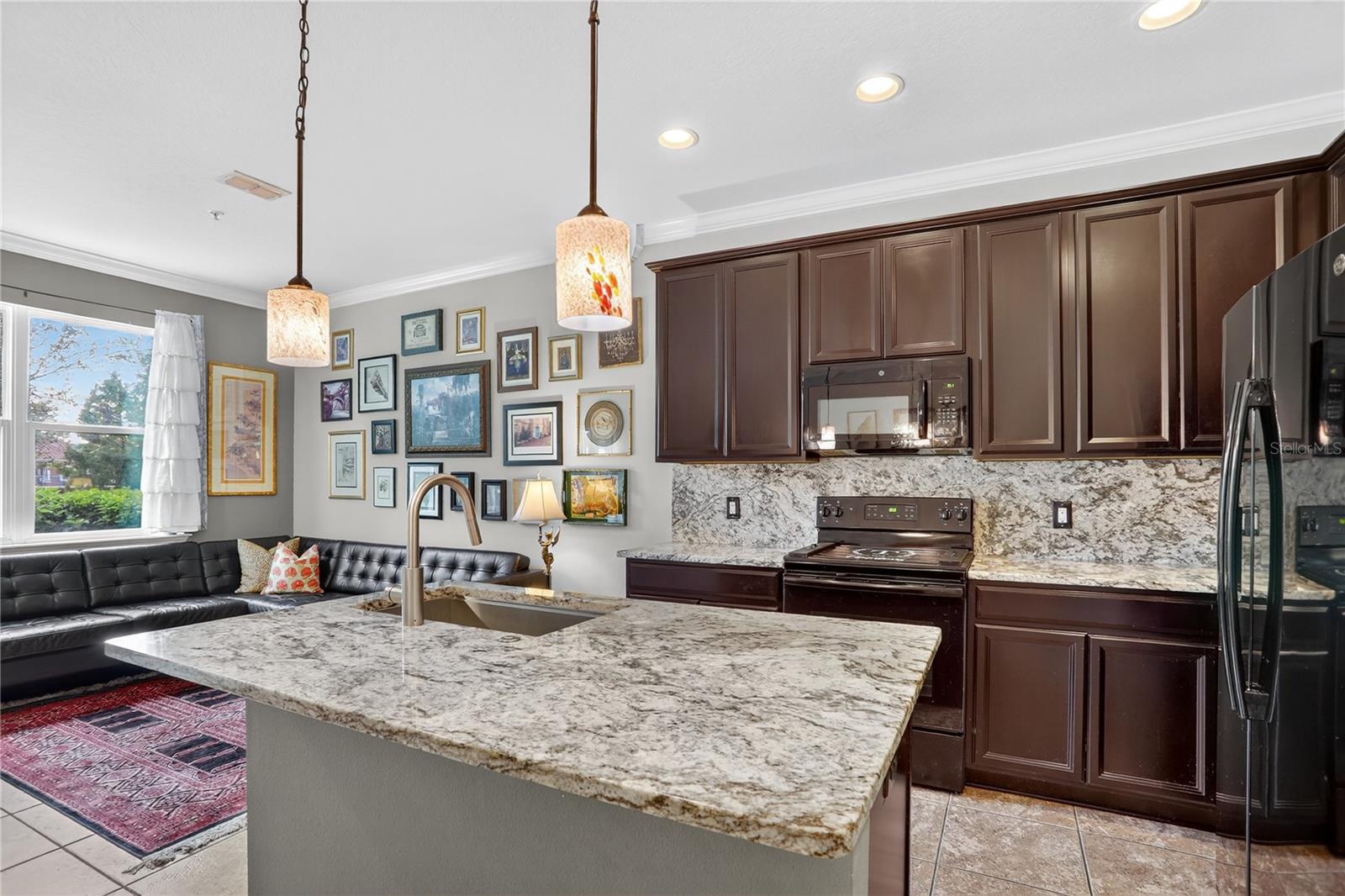 Image 3 of 24 For 613 Fortanini Circle