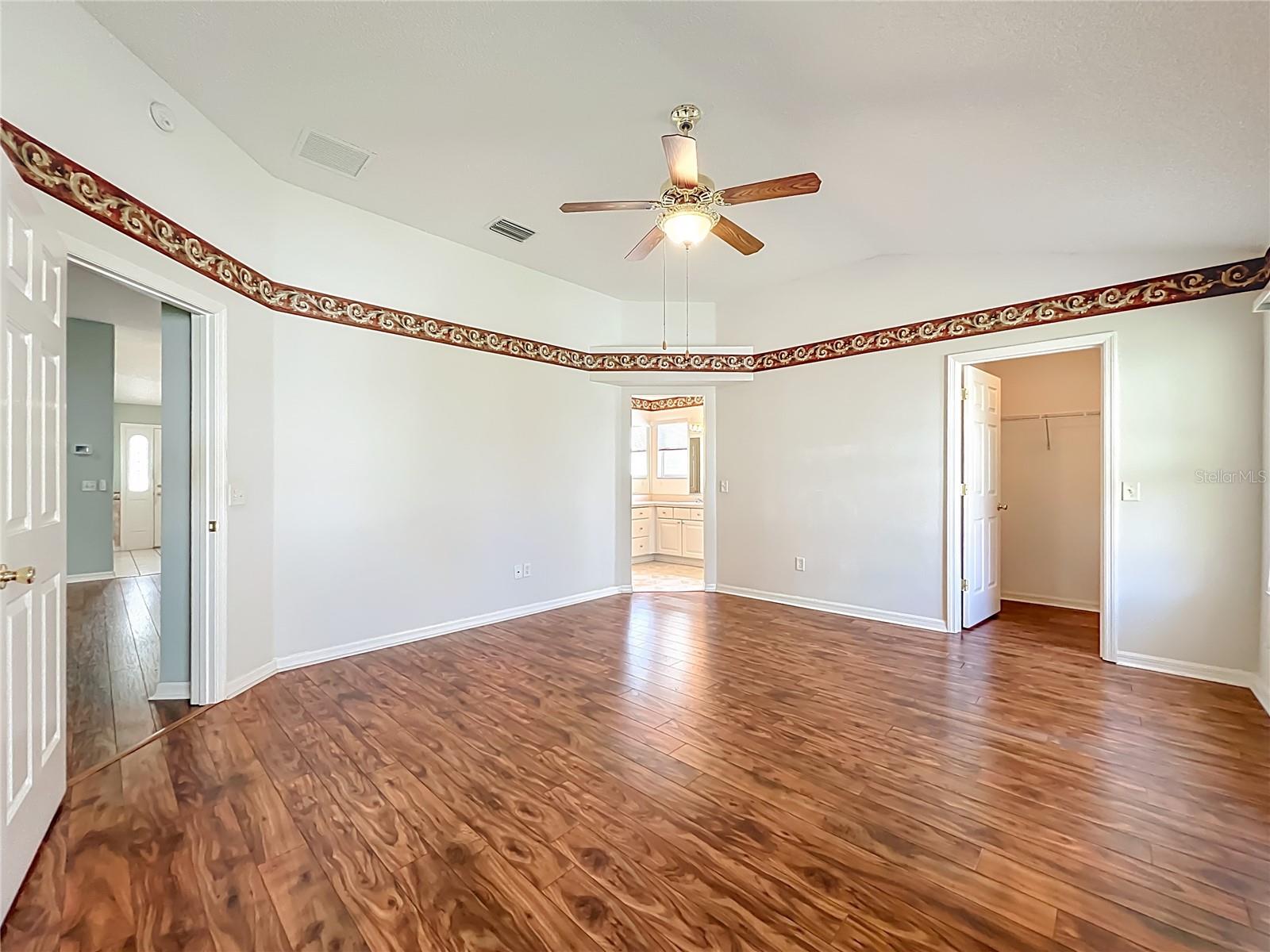 Image 19 of 35 For 1252 Weaton Court
