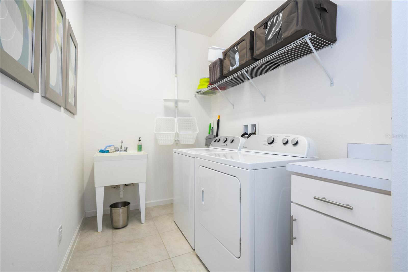 Image 11 of 97 For 4349 Acorn Court