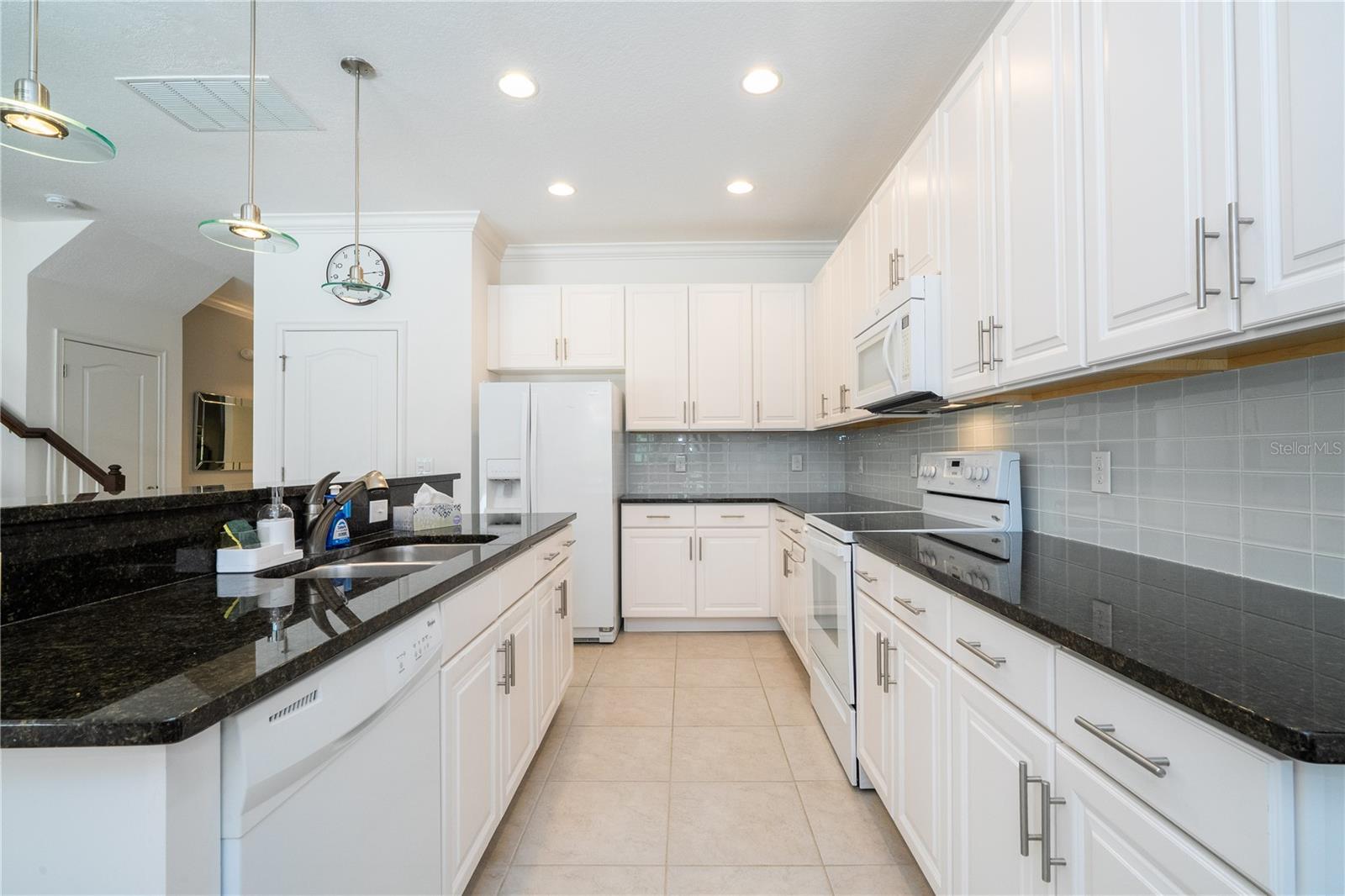 Image 15 of 97 For 4349 Acorn Court