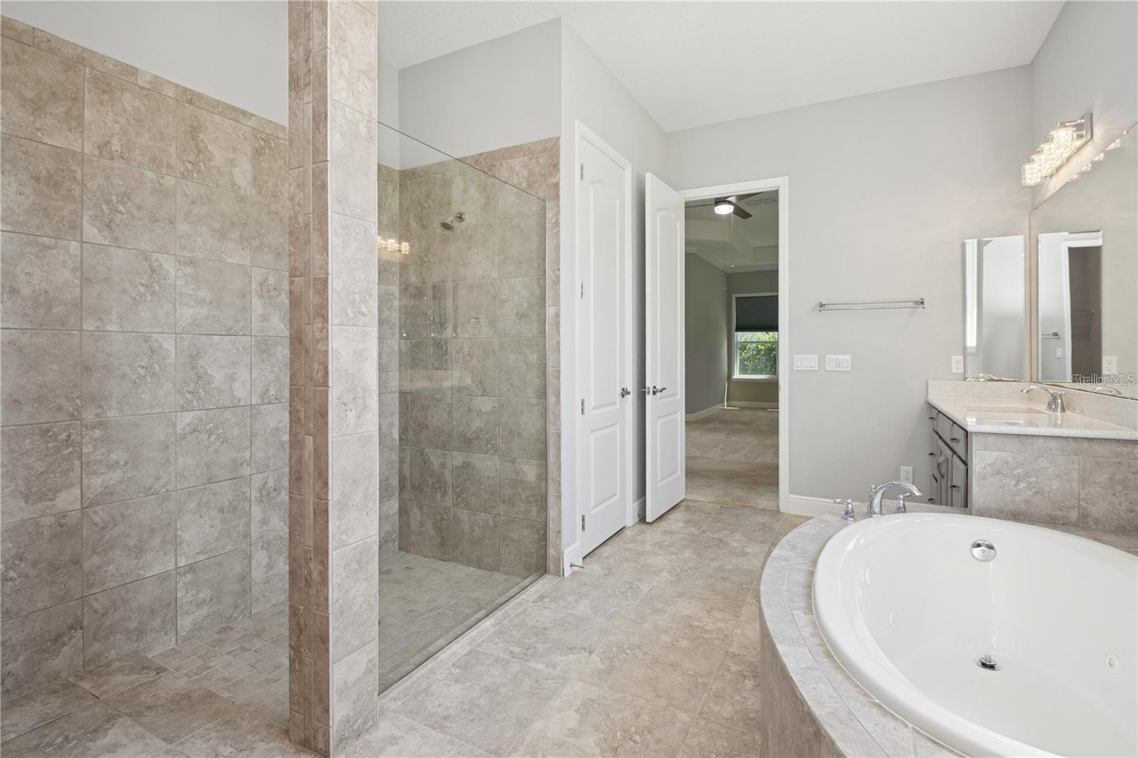 Image 23 of 42 For 7031 Billie Court